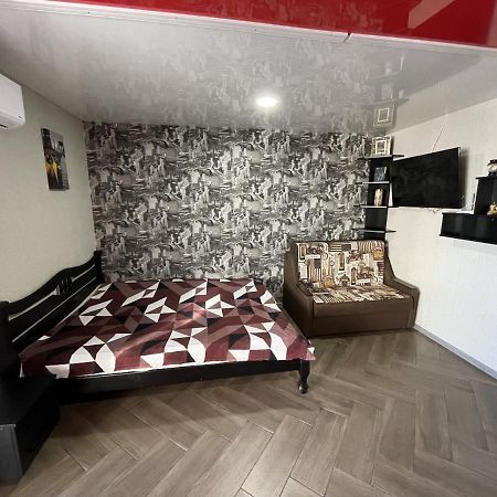Studio Apartment On Vatutina วินนิตซา ภายนอก รูปภาพ